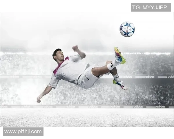 卡福球星卡聚焦绿茵风采见证传奇足球生涯荣耀时刻