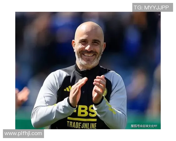 足球球星精湛控球技巧集锦 展现卓越技术与惊人反应速度